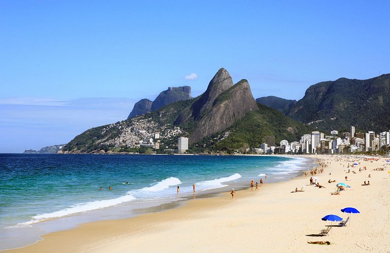 Estudio en Ipanema a 200m de la playa, bares, restaurantes y