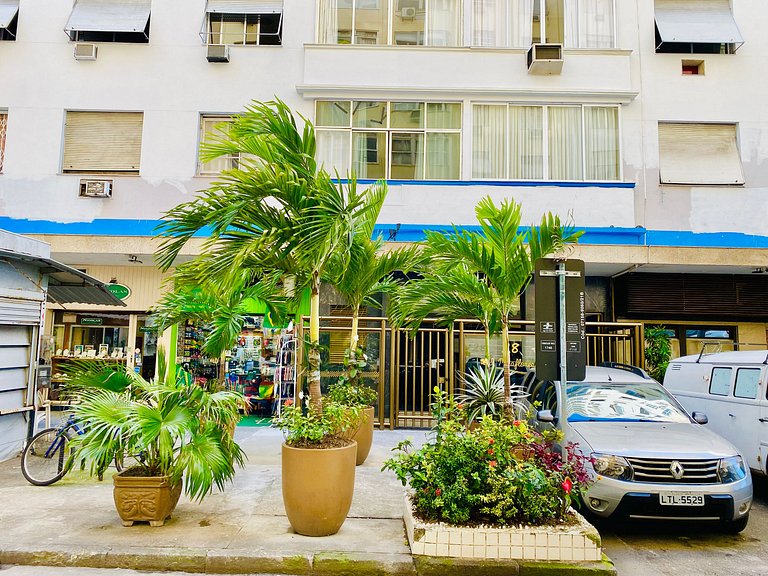 Exceptional 2 Bed Copa 100m Beach
