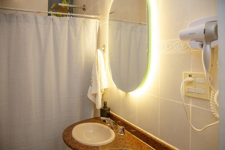 Exceptional 2 Bed Copa 100m Beach