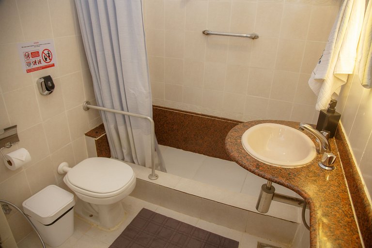 Exceptional 2 Bed Copa 100m Beach