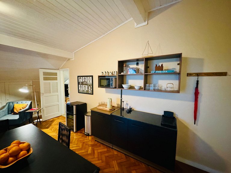 Estudio con terraza y ducha