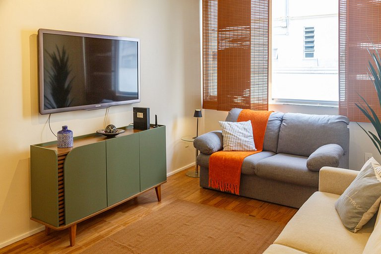 Apartamento 2 Dormitorios Leblon 200m Playa Junto Mall 103