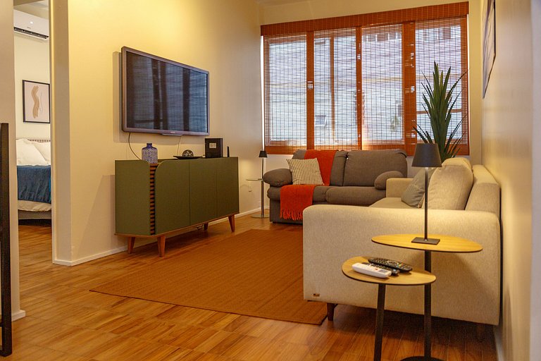 Apartamento 2 Dormitorios Leblon 200m Playa Junto Mall 103