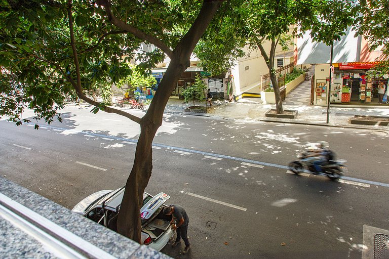 100m to Copacabana Beach, Ipanema Next Door!