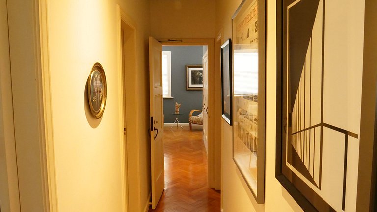 Espectacular apartamento con azotea al aire libre.