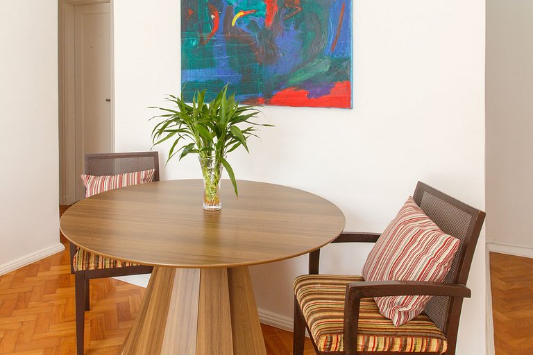 Botafogo: Comfort and View at the Best Spot