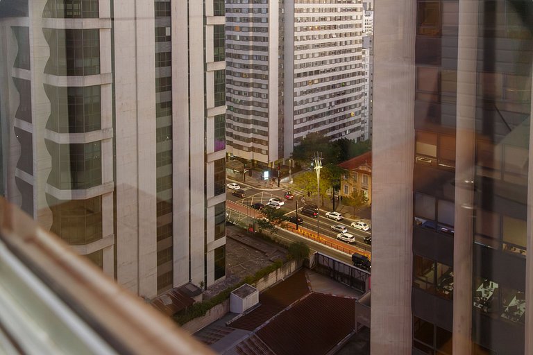 Ótima localização próximo Avenida Paulista garagem