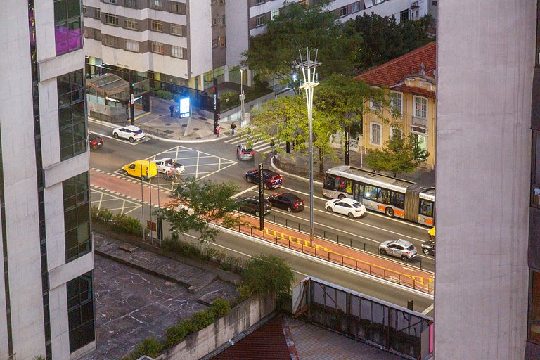 Ótima localização próximo Avenida Paulista garagem