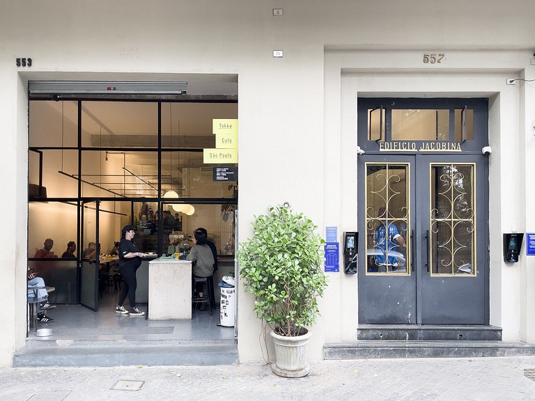 Space & Design 130m² in the Heart of SP (Paulista/Metro)