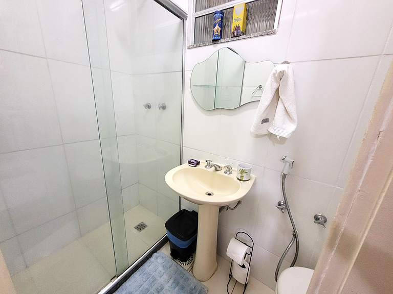 Apartamento quarto e sala em Copacabana!