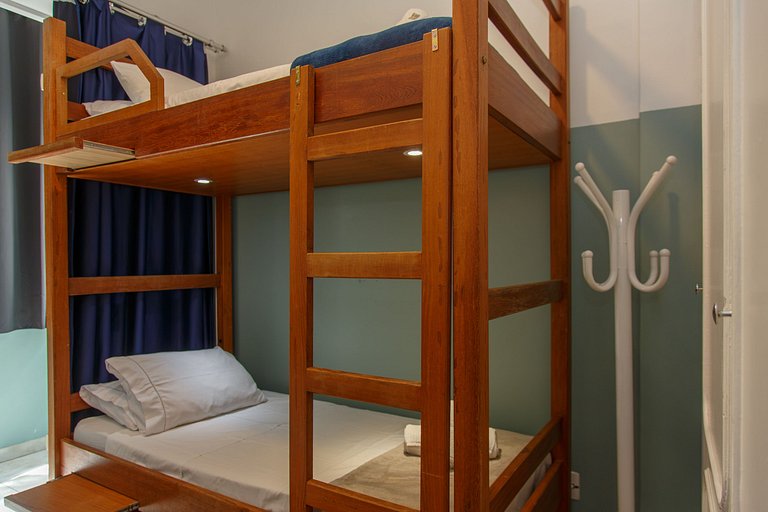 Excepcional 2 quartos Copacabana a 100m da praia