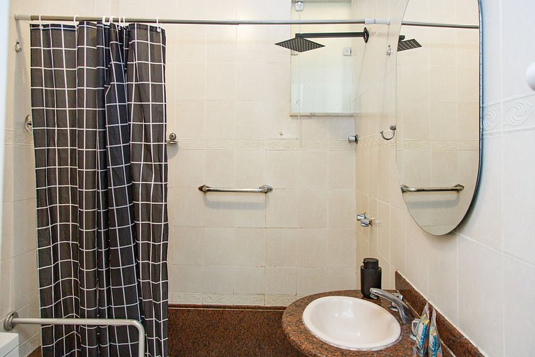 Exceptional 2 Bed Copa 100m Beach
