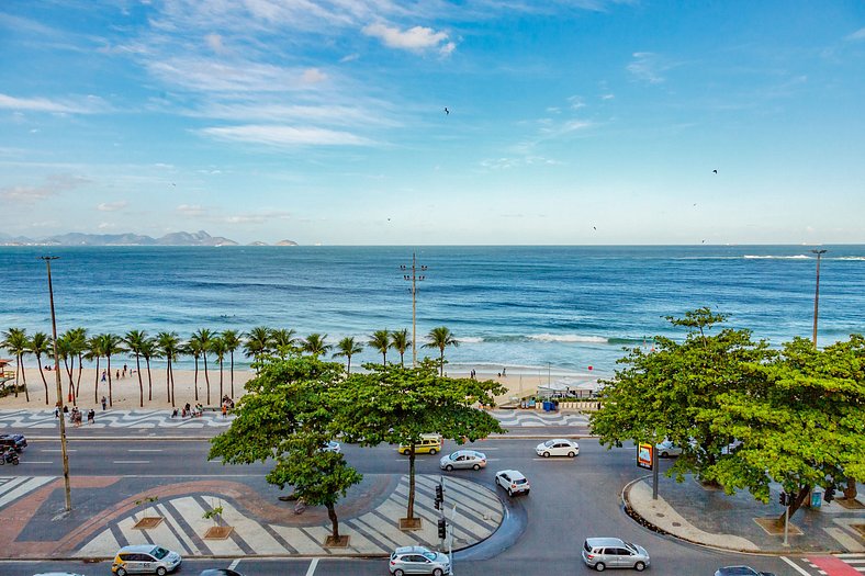 Estudio en Copacabana | En frente de la playa | JIB COPACABA