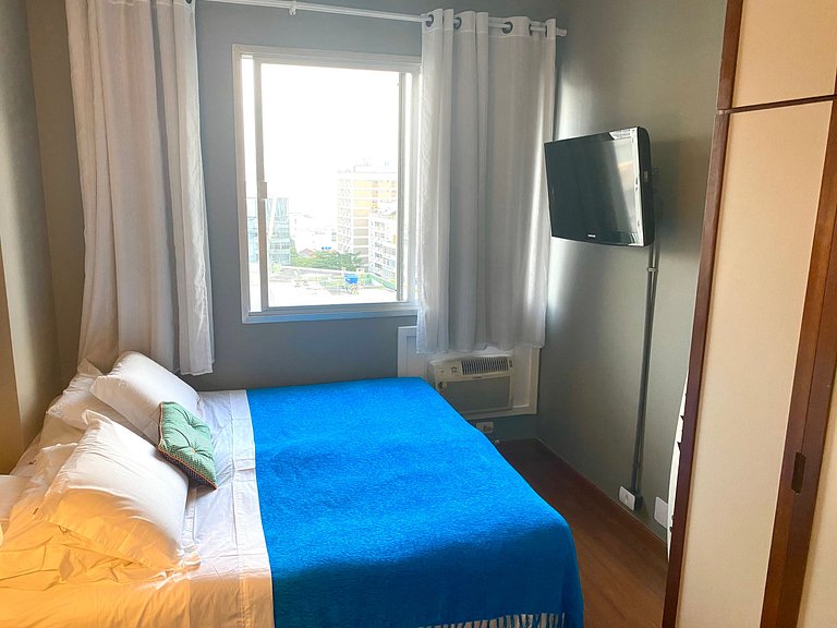 Leblon 2-Bedroom Apartment with Sea View, swimming pool, sau